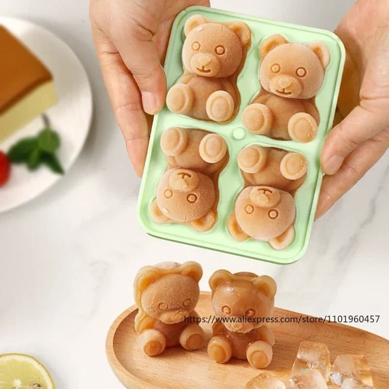 Stampo per blocchi di ghiaccio a forma di orso con imbuto